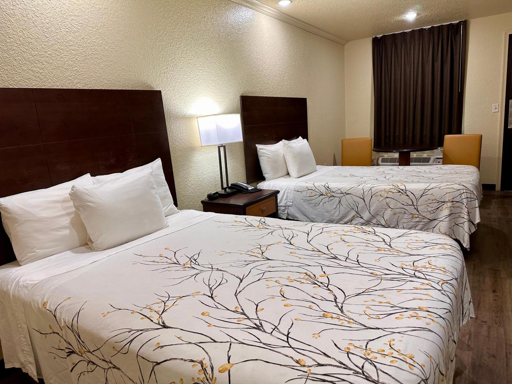 Travelers Inn Elizabeth City Eksteriør bilde