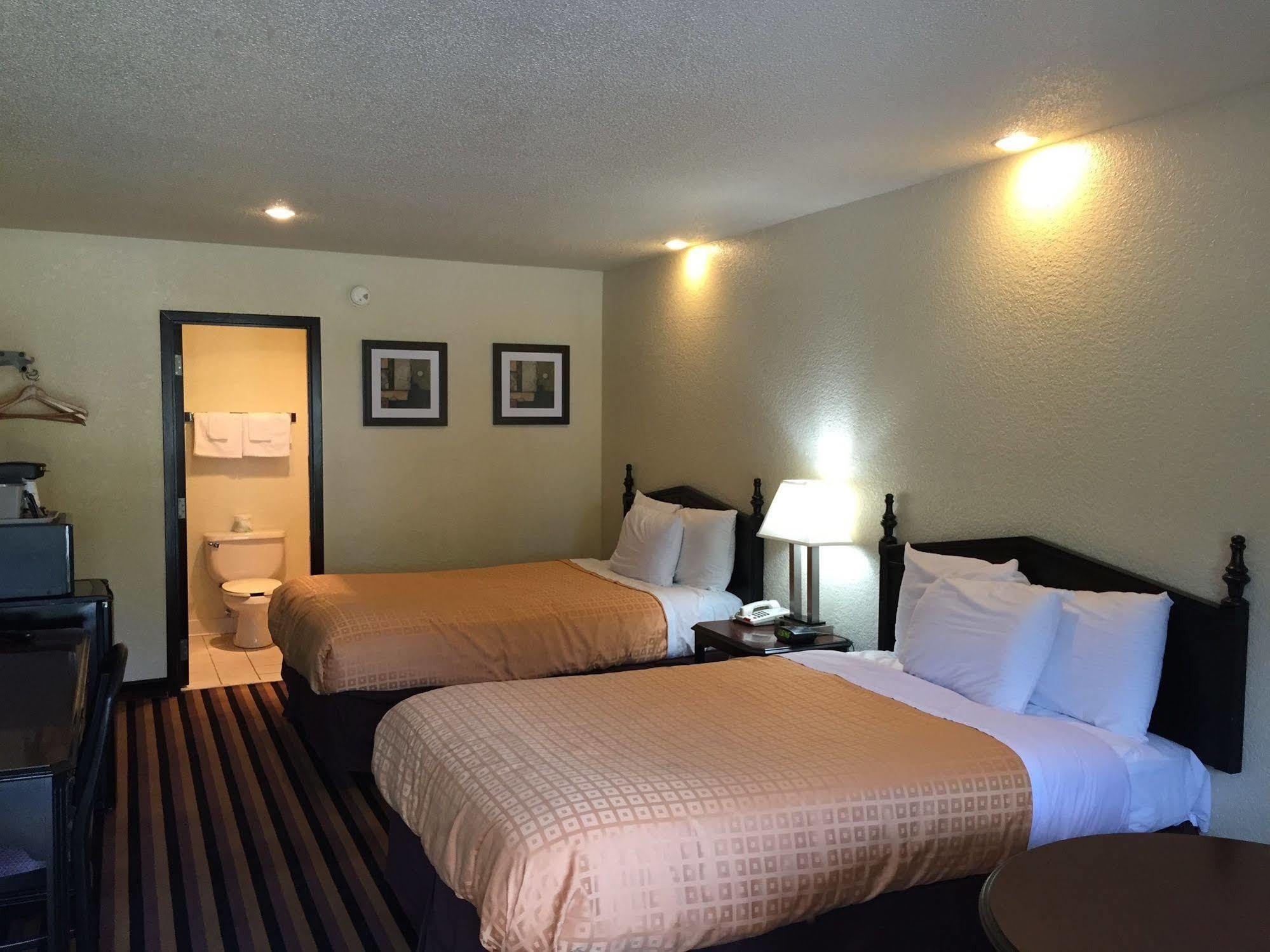 Travelers Inn Elizabeth City Eksteriør bilde